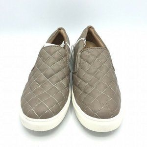 NWT Memory Foam Insole Grey/Tan Sneakers - A New